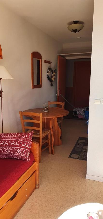 Charmant Studio Face Aux Pyrenees Font-Romeu-Odeillo-Via Екстер'єр фото