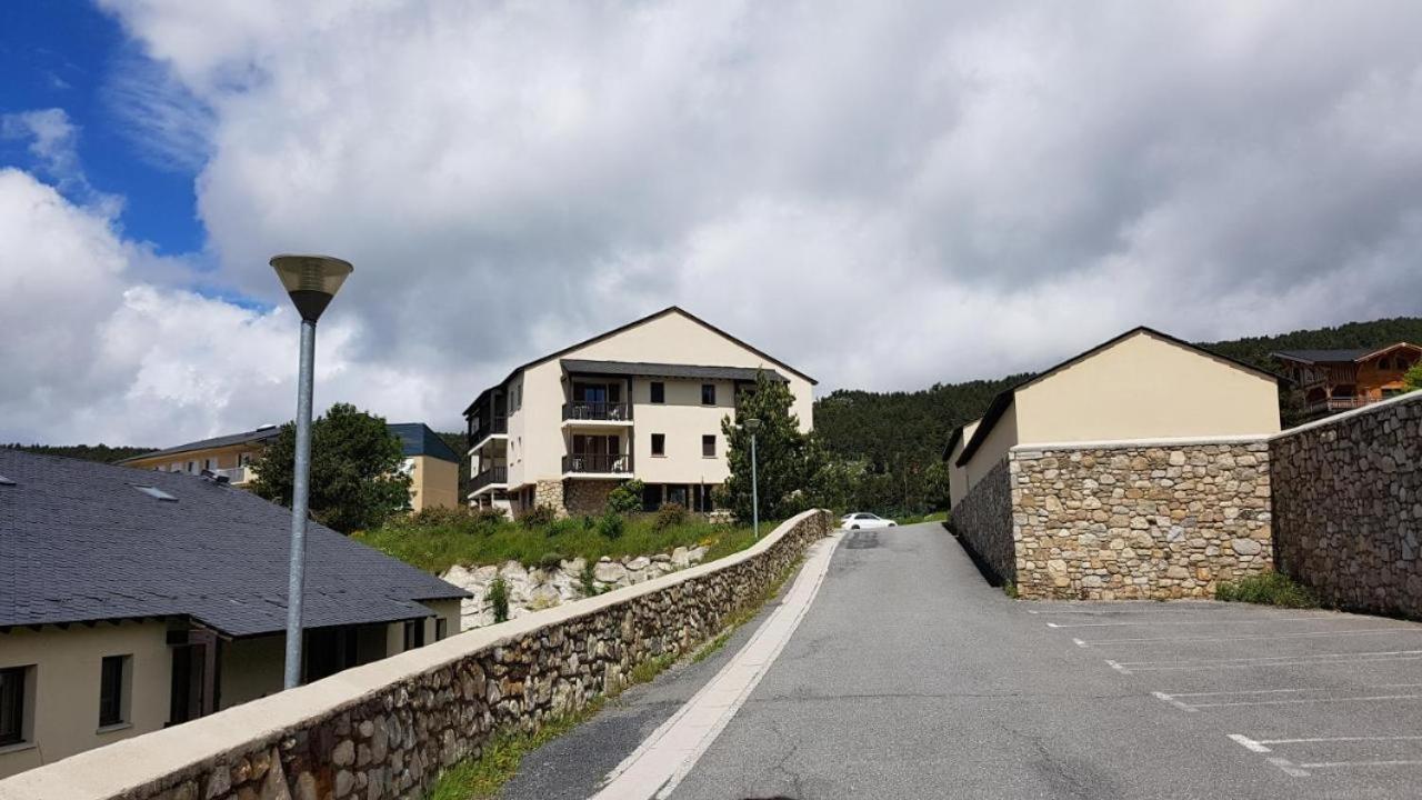 Charmant Studio Face Aux Pyrenees Font-Romeu-Odeillo-Via Екстер'єр фото